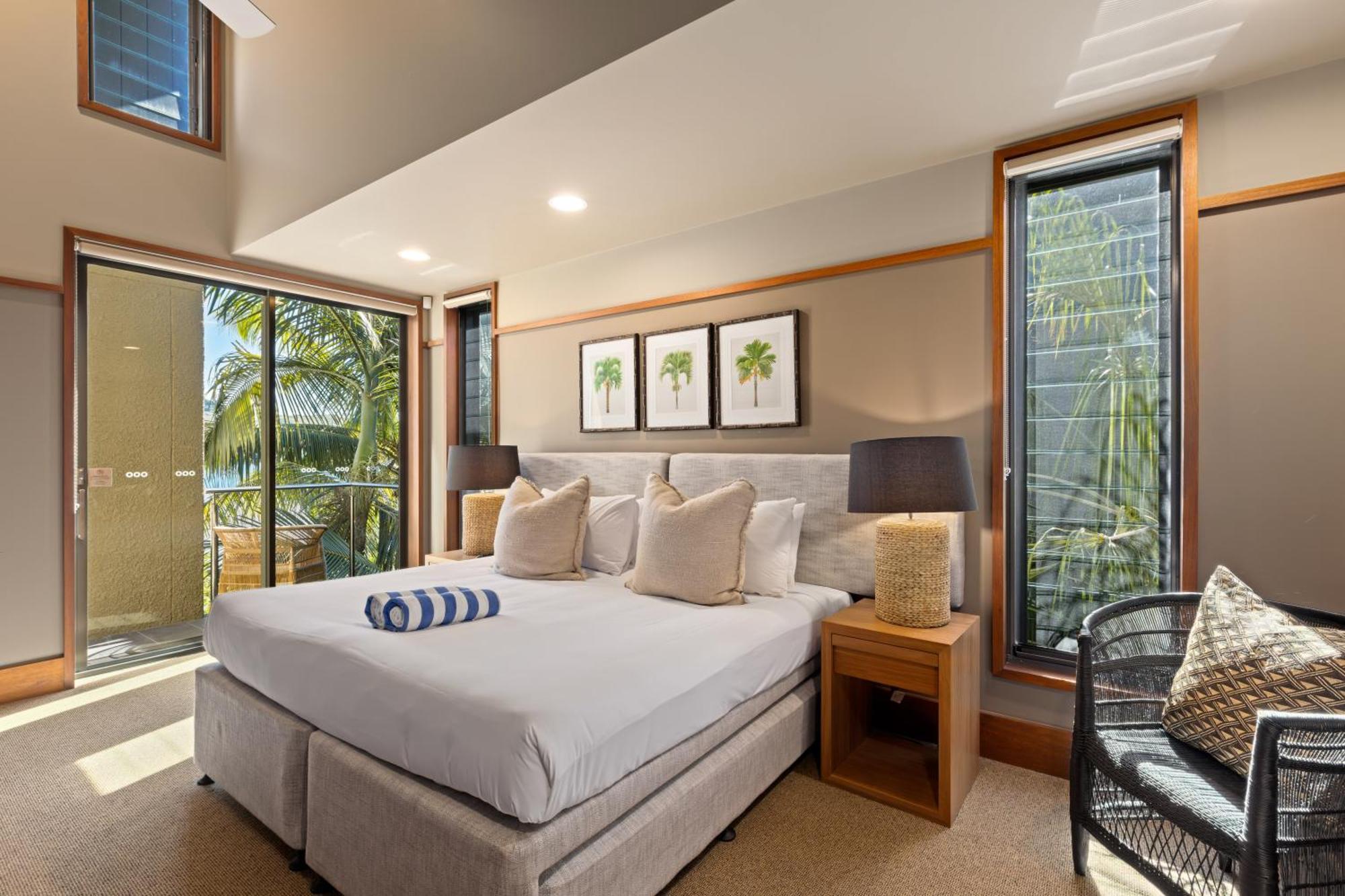 Yacht Club Villas On Hamilton Island By Hiha Bagian luar foto