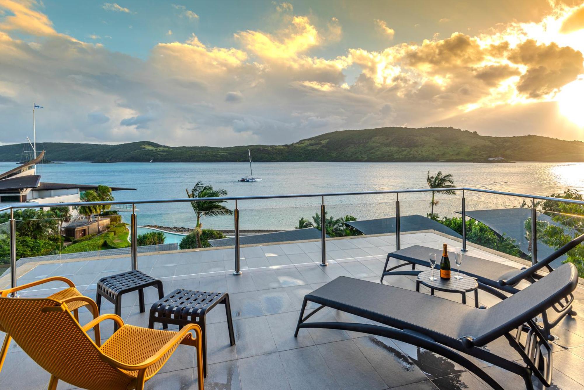 Yacht Club Villas On Hamilton Island By Hiha Bagian luar foto
